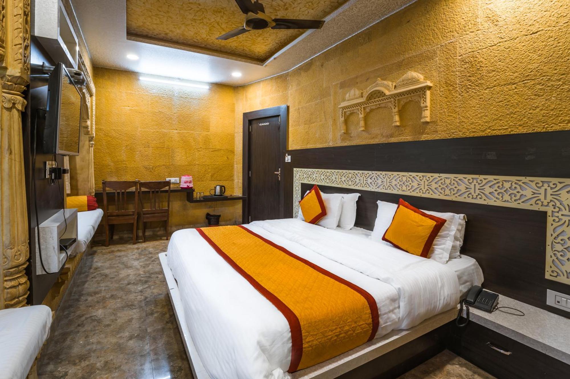 Hotel Prince-Near Jaisalmer Fort Eksteriør billede