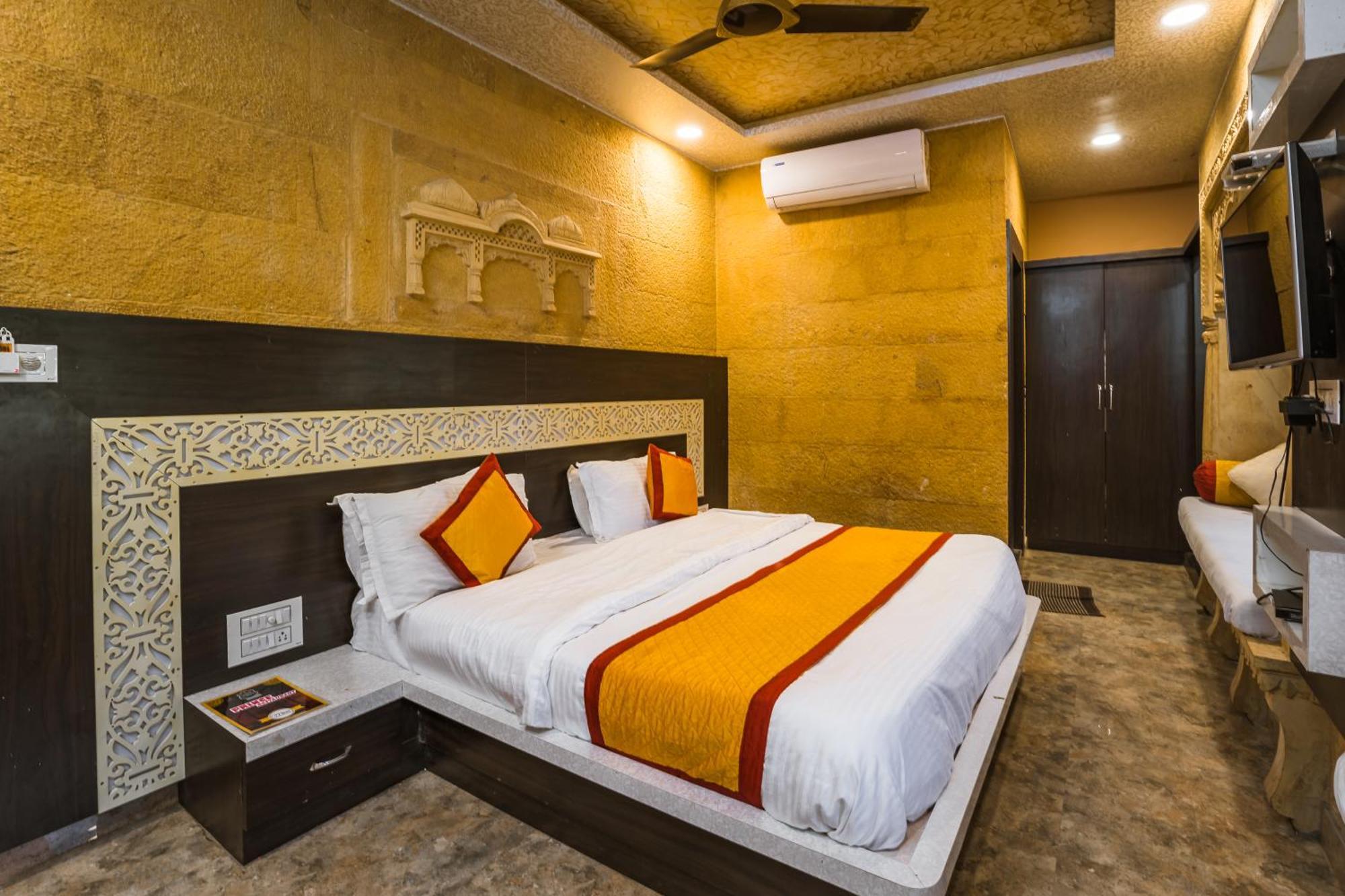Hotel Prince-Near Jaisalmer Fort Eksteriør billede